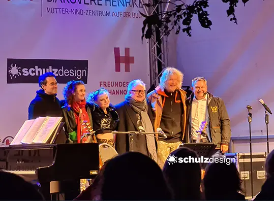 Werbeagentur Schulz-Design bei der 'Henrike tanzt' Veranstaltung, Engagement für die Gemeinschaft